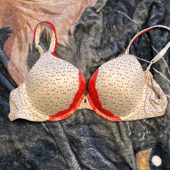 Victoria's Secret Other - Victoria secret bra